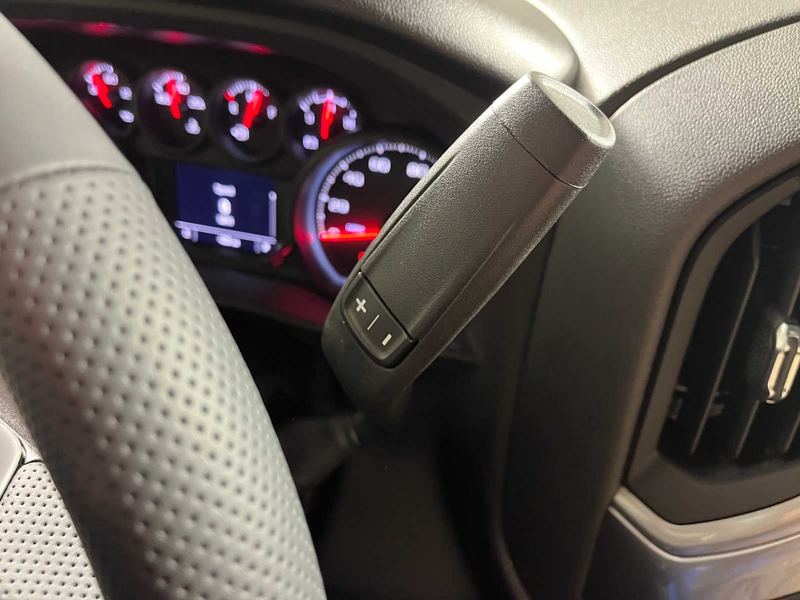 2025 Chevrolet Silverado 1500 2WD Regular Cab Standard Bed WT