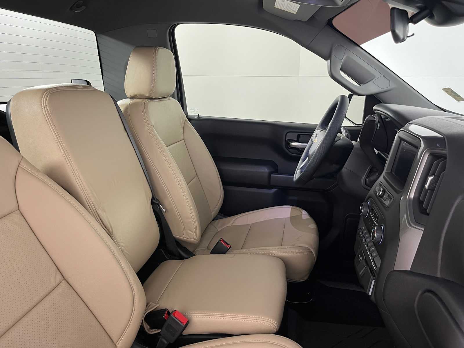 2025 Chevrolet Silverado 1500 2WD Regular Cab Standard Bed WT