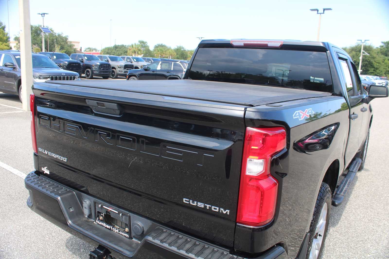 2021 Chevrolet Silverado 1500 Custom