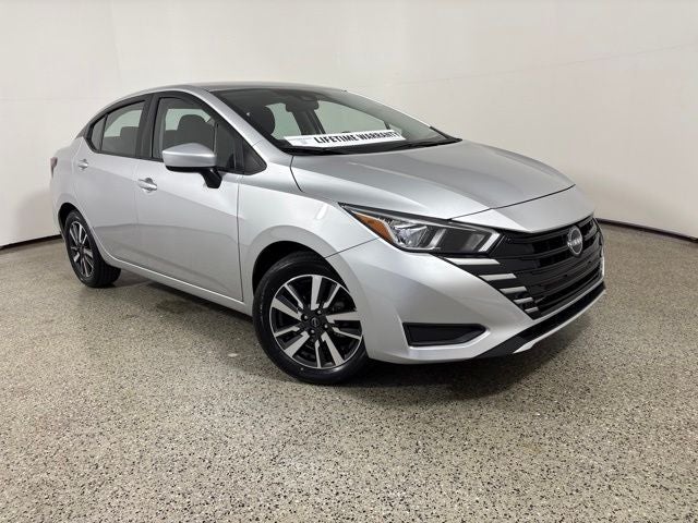 2024 Nissan Versa 1.6 SV