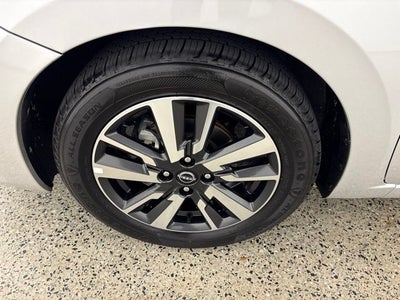 2024 Nissan Versa 1.6 SV