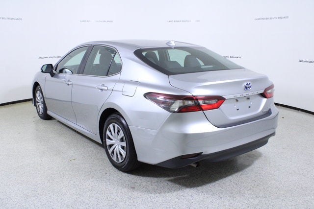 2022 Toyota Camry Hybrid LE