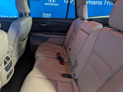 2021 Honda Pilot Touring 8-Passenger