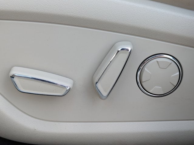 2019 Lincoln MKC Select