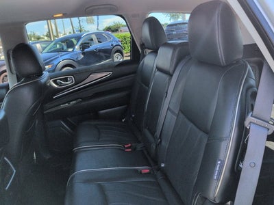 2019 INFINITI QX60 LUXE