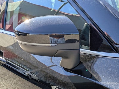 2023 Nissan Pathfinder SV