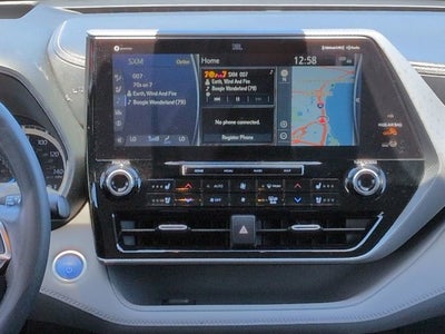 2021 Toyota Highlander Hybrid Platinum