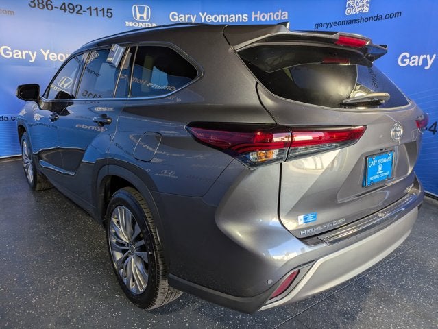 2023 Toyota Highlander Platinum