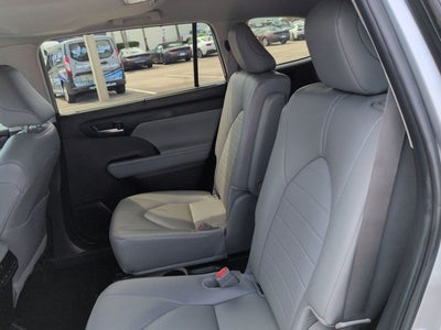 2024 Toyota Highlander XLE