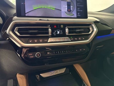 2023 BMW X4 xDrive30i