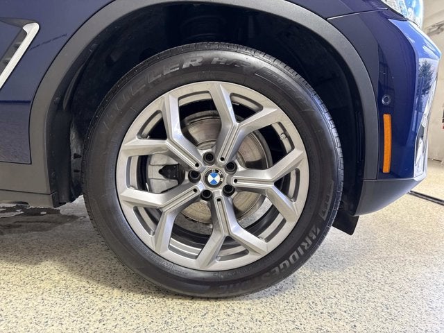 2023 BMW X4 xDrive30i