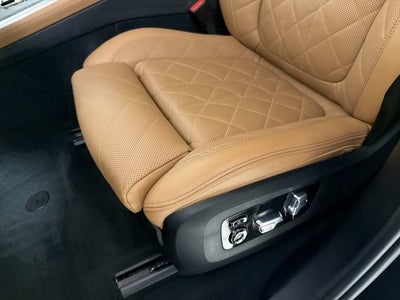 2024 BMW X5 M60i
