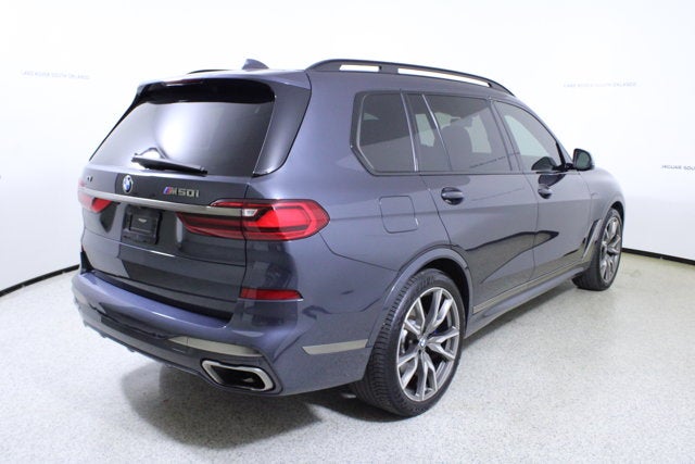 2022 BMW X7 M50i