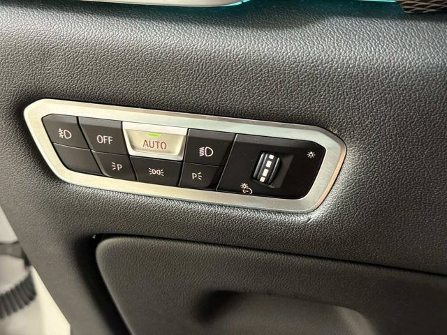 2021 BMW X5 M50i