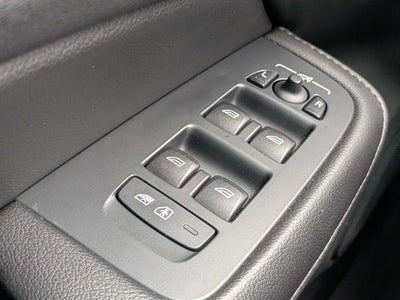 2021 Volvo S60 T5 Momentum