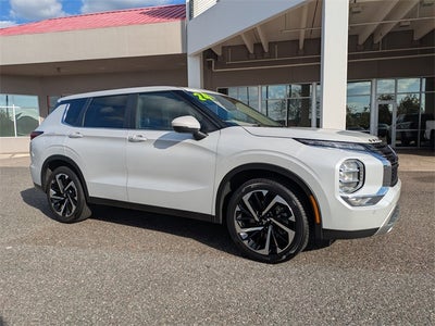 2024 Mitsubishi Outlander SE Black Edition