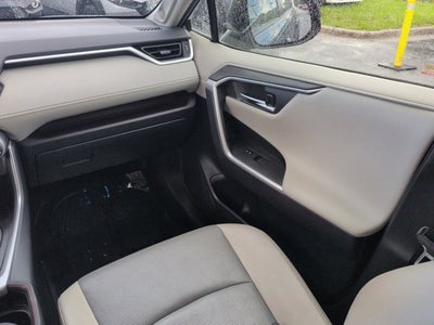 2020 Toyota RAV4 Limited