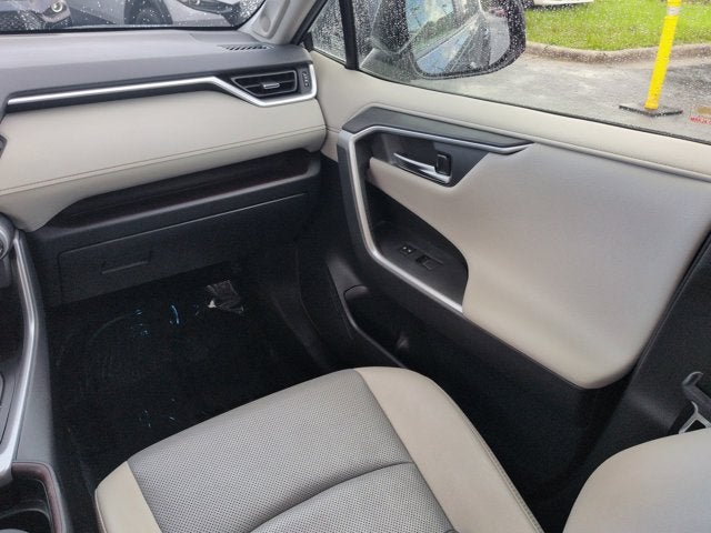 2020 Toyota RAV4 Limited