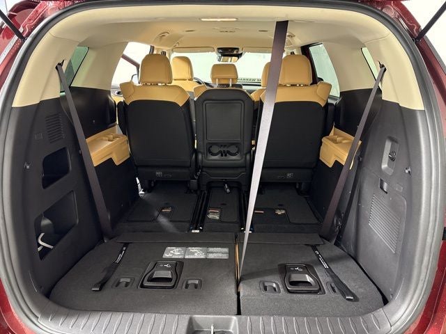 2023 Kia Carnival LX