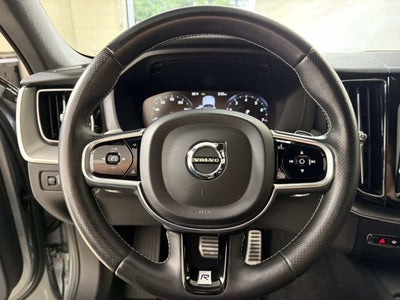 2018 Volvo XC60 R-Design