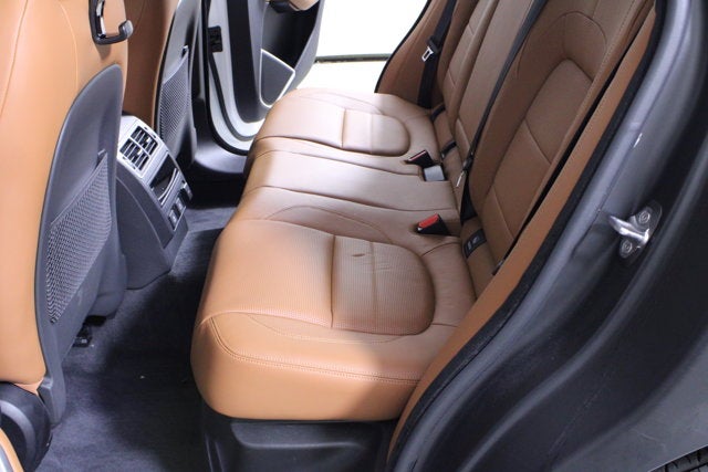 2025 Jaguar F-PACE R-Dynamic S