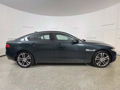 2017 Jaguar XE 35t Premium