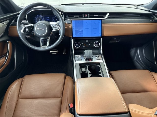 2024 Jaguar XF R-Dynamic SE
