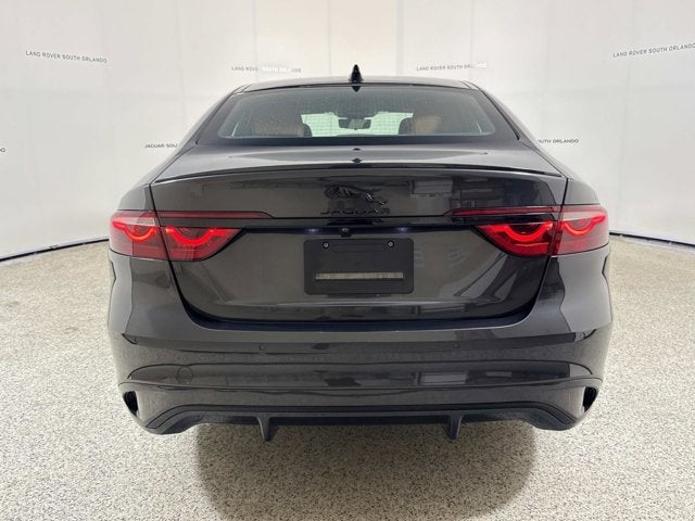 2024 Jaguar XF R-Dynamic SE