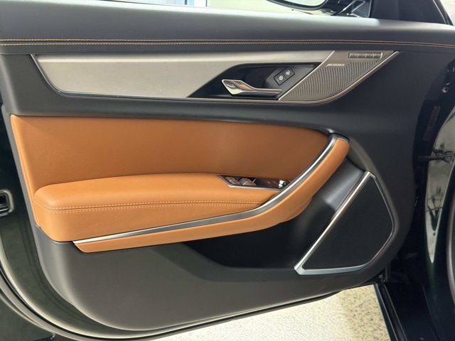 2024 Jaguar XF R-Dynamic SE