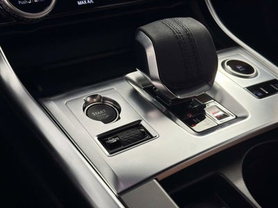 2024 Jaguar XF R-Dynamic SE