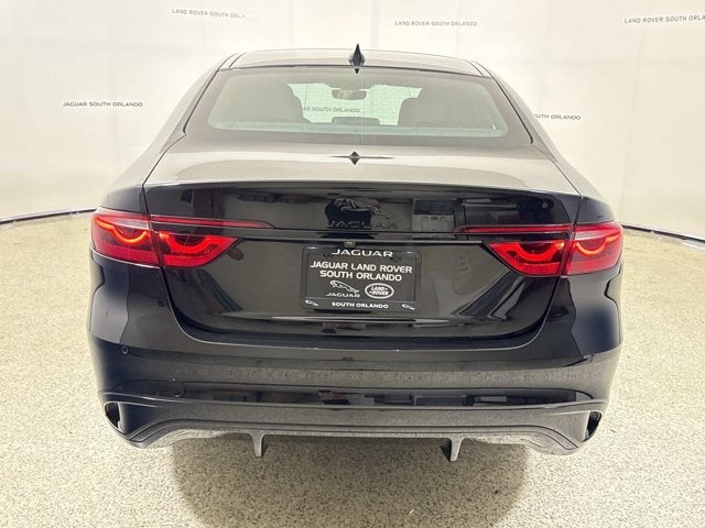 2024 Jaguar XF R-Dynamic SE