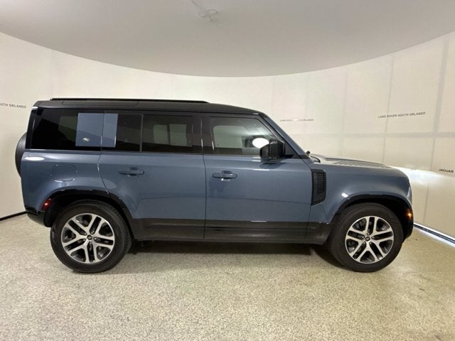 2023 Land Rover Defender X-Dynamic SE