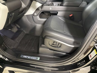 2024 Land Rover Defender X-Dynamic SE