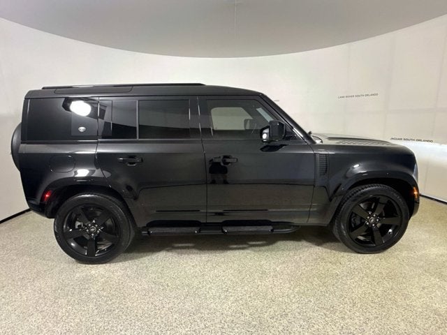 2024 Land Rover Defender X-Dynamic SE