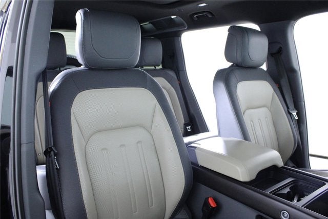 2021 Land Rover Defender X-Dynamic HSE