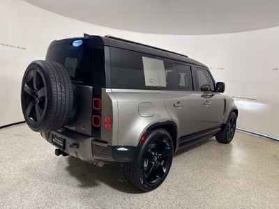 2022 Land Rover Defender X-Dynamic HSE