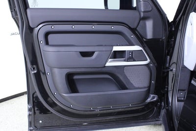 2024 Land Rover Defender S