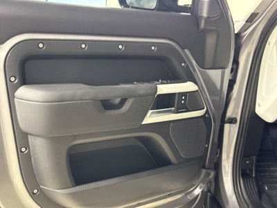 2024 Land Rover Defender S