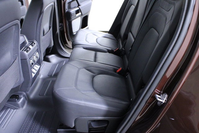 2023 Land Rover Defender S