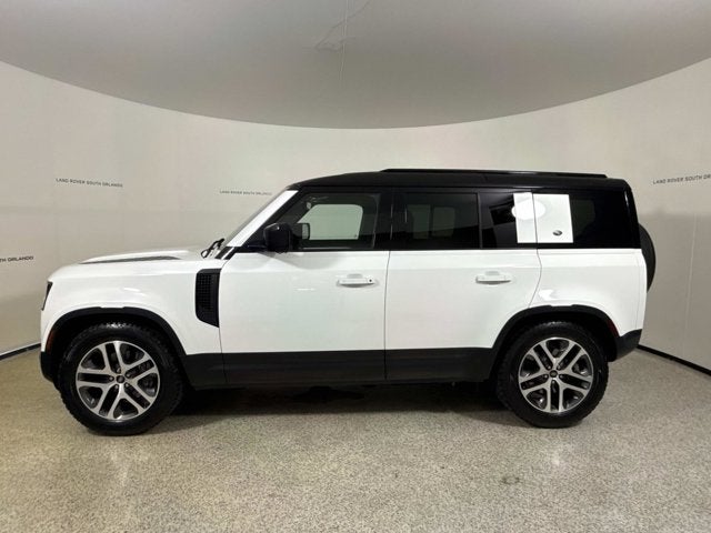 2020 Land Rover Defender SE