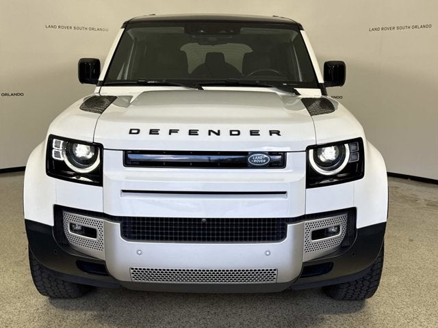 2020 Land Rover Defender SE