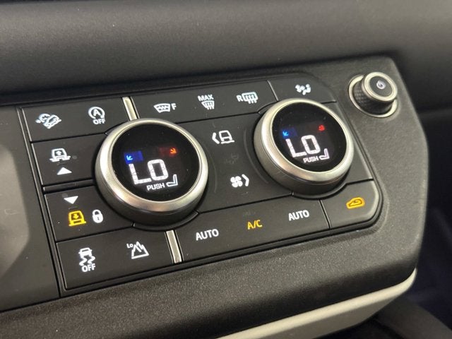 2020 Land Rover Defender SE