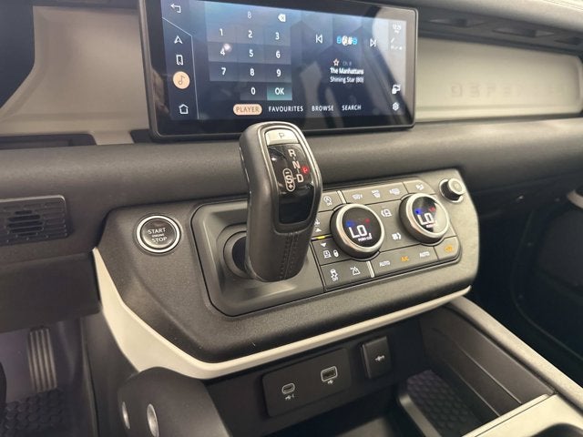 2020 Land Rover Defender SE
