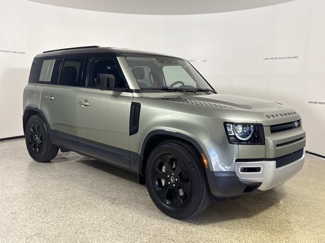 2020 Land Rover Defender SE