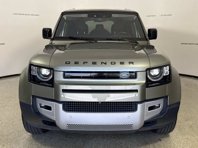 2020 Land Rover Defender SE