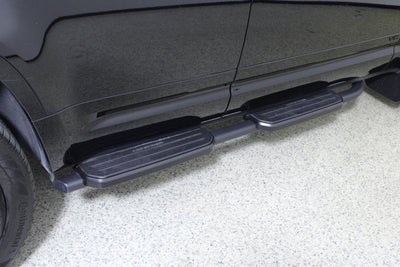 2025 Land Rover Defender V8