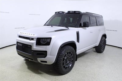 2026 Land Rover Defender OCTA