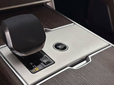 2025 Land Rover Range Rover Autobiography