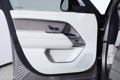 2023 Land Rover Range Rover SE