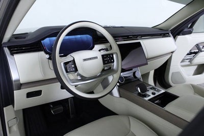 2023 Land Rover Range Rover SE